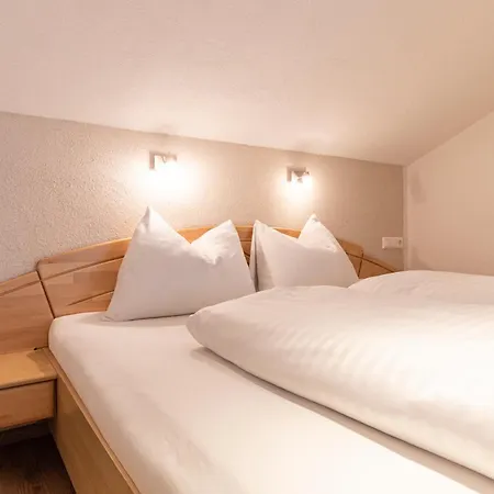 Edelweiss - Panorama Next To Lift Apartament *